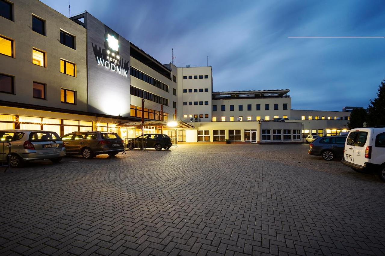 Hotel Wodnik Slok Extérieur photo